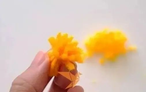 手工制作小雛菊紙藝花